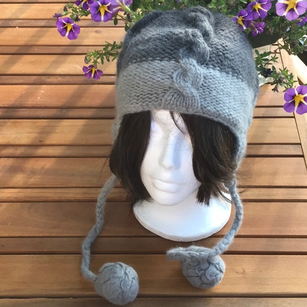 Sherpa adventures gear hat